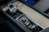 Volvo XC60 din 2021 cu 102.964 km - oferta VOL206279 - foto 21