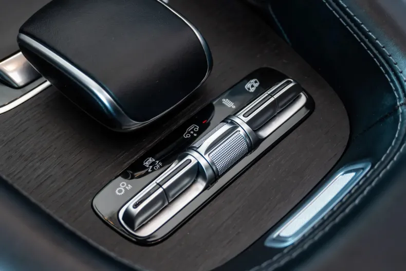 Mercedes-Benz GLE din 2020 cu 103.417 km - oferta MER206280 - foto 32