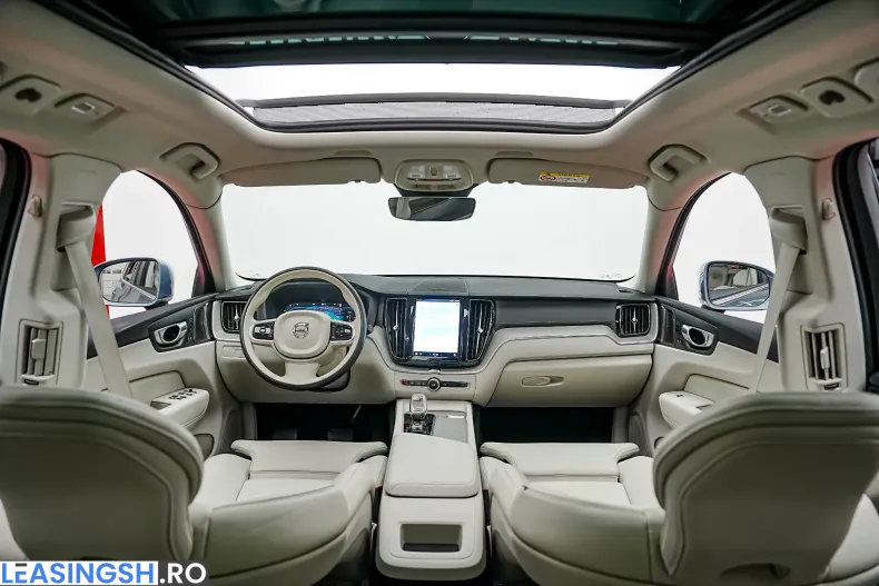 Volvo XC60 din 2023 cu 91.000 km - oferta VOL206288 - foto 2