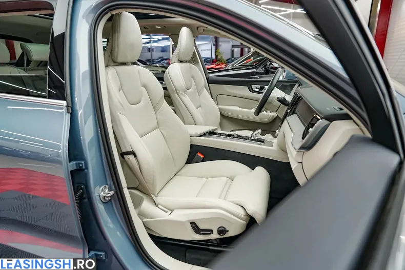 Volvo XC60 din 2023 cu 91.000 km - oferta VOL206288 - foto 10