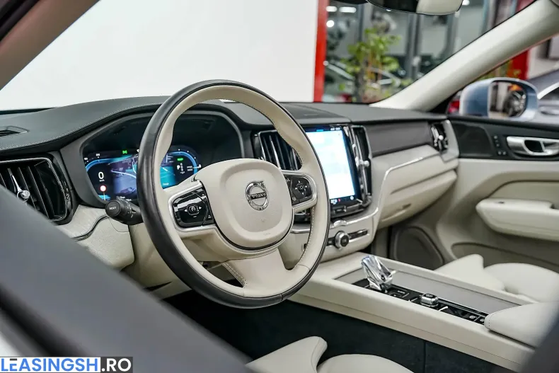 Volvo XC60 din 2023 cu 91.000 km - oferta VOL206288 - foto 16