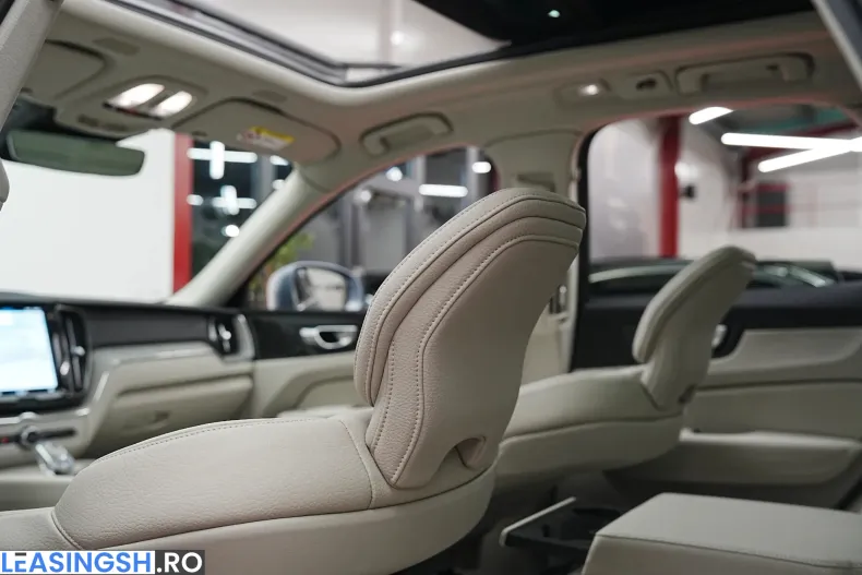 Volvo XC60 din 2023 cu 91.000 km - oferta VOL206288 - foto 18