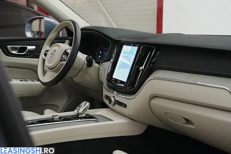 Volvo XC60 din 2023 cu 91.000 km - oferta VOL206288 - foto 29