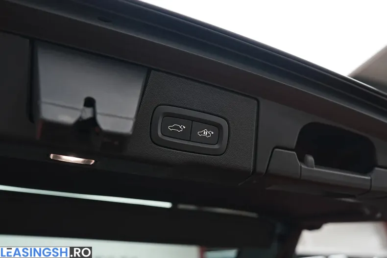 Volvo XC60 din 2023 cu 91.000 km - oferta VOL206288 - foto 33