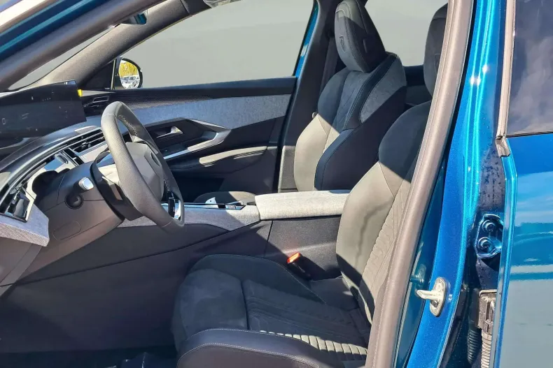 Peugeot 3008 din 2025 cu 10 km - oferta PEU206295 - foto 5