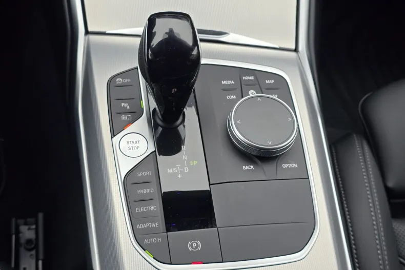 BMW 330e (Seria 3) din 2022 cu 102.000 km - oferta BMW206296 - foto 7