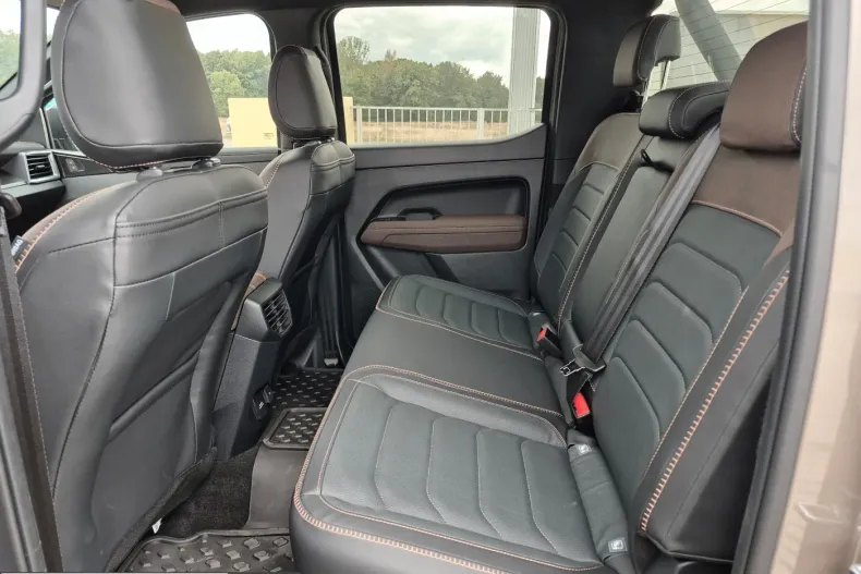 Volkswagen Amarok din 2025 cu 1 km - oferta VOL206303 - foto 6