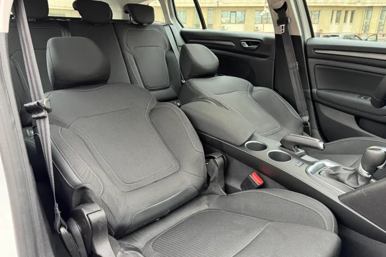 Renault Megane din 2021 cu 113.715 km - oferta REN206305 - foto 18