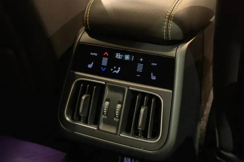 Maserati Grecale din 2022 cu 34.950 km - oferta MAS206311 - foto 23