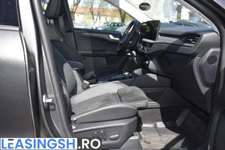 Ford Kuga din 2025 cu 4.500 km - oferta FOR206319 - foto 18