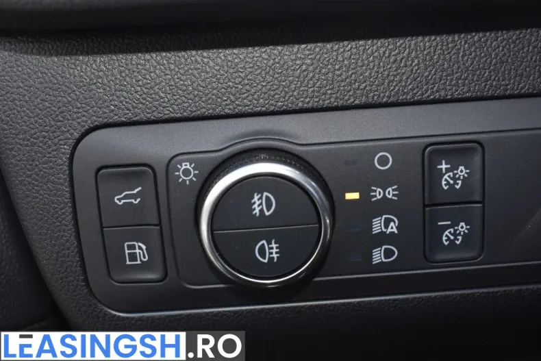 Ford Kuga din 2025 cu 4.500 km - oferta FOR206319 - foto 26