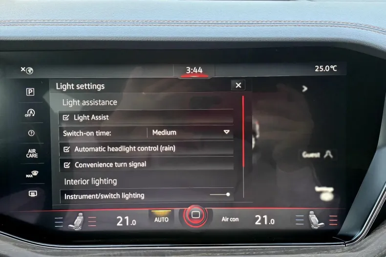 Volkswagen Touareg din 2023 cu 93.250 km - oferta VOL206320 - foto 33