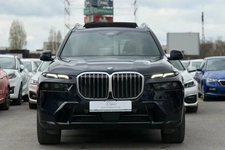 BMW X7 (Seria X) din 2024 cu 81.821 km - oferta BMW206324 - foto 2