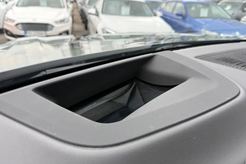 BMW X7 (Seria X) din 2024 cu 81.821 km - oferta BMW206324 - foto 34