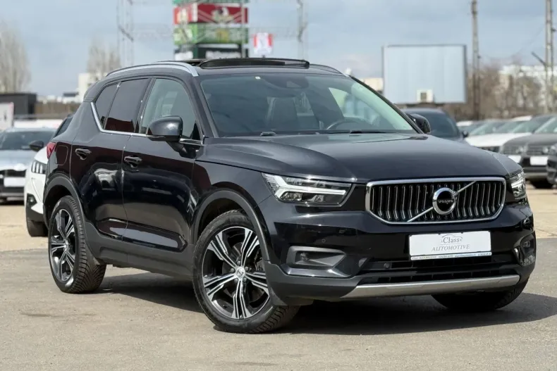 Volvo XC40 din 2021 cu 98.815 km - oferta VOL206325 - foto 3