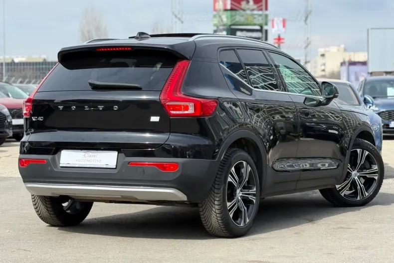 Volvo XC40 din 2021 cu 98.815 km - oferta VOL206325 - foto 5