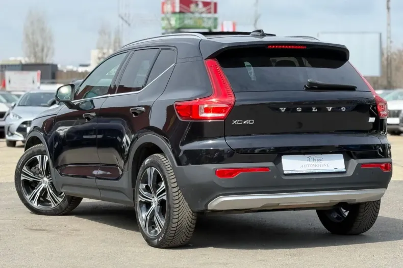 Volvo XC40 din 2021 cu 98.815 km - oferta VOL206325 - foto 6