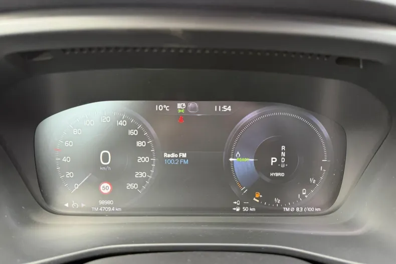 Volvo XC40 din 2021 cu 98.815 km - oferta VOL206325 - foto 25