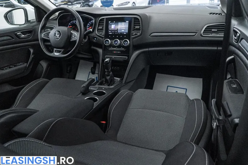 Renault Megane din 2023 cu 125.000 km - oferta REN206332 - foto 2