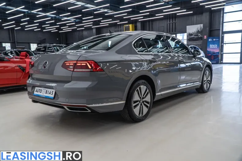 Volkswagen Passat din 2022 cu 176.000 km - oferta VOL206335 - foto 7