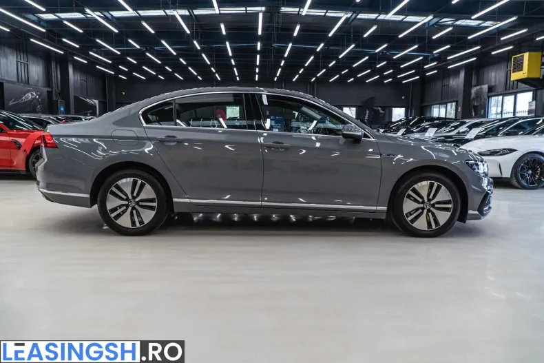 Volkswagen Passat din 2022 cu 176.000 km - oferta VOL206335 - foto 19