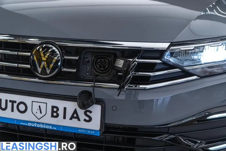 Volkswagen Passat din 2022 cu 176.000 km - oferta VOL206335 - foto 30