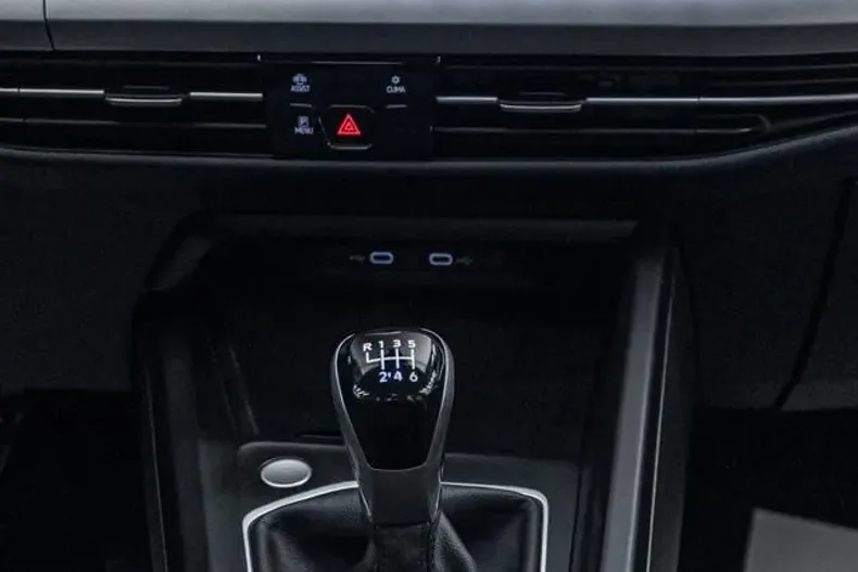 Volkswagen Golf din 2021 cu 135.000 km - oferta VOL206336 - foto 4