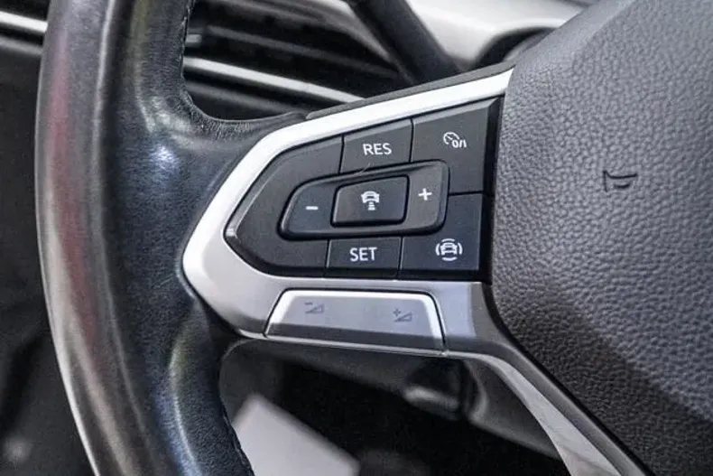 Volkswagen Golf din 2021 cu 135.000 km - oferta VOL206336 - foto 17