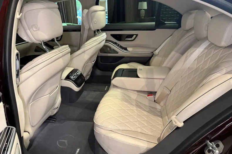 Mercedes-Benz S din 2024 cu 18.000 km - oferta MER206339 - foto 20