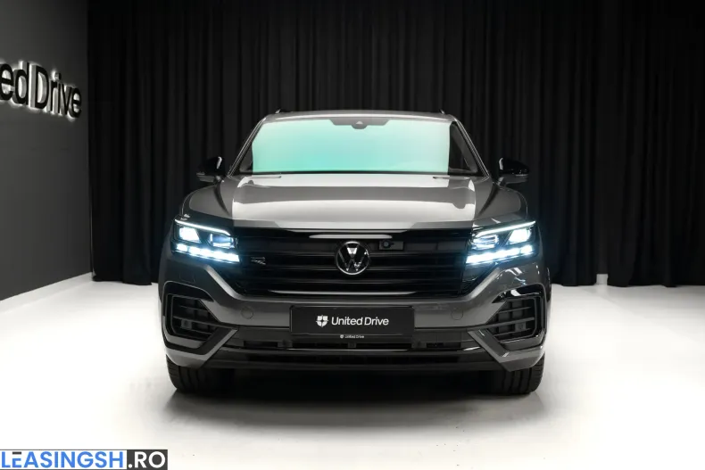 Volkswagen Touareg din 2023 cu 44.700 km - oferta VOL206342 - foto 3