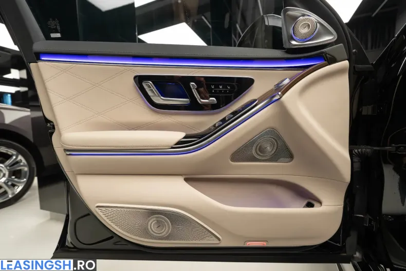 Mercedes-Benz S 63 AMG (Clasa S) din 2023 cu 9.000 km - oferta MER206343 - foto 11