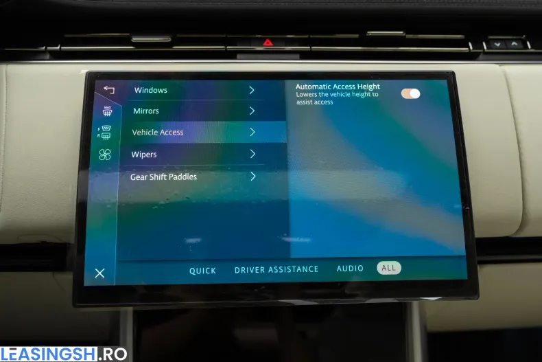 Land Rover Range Rover din 2024 cu 14.600 km - oferta LAN206344 - foto 20