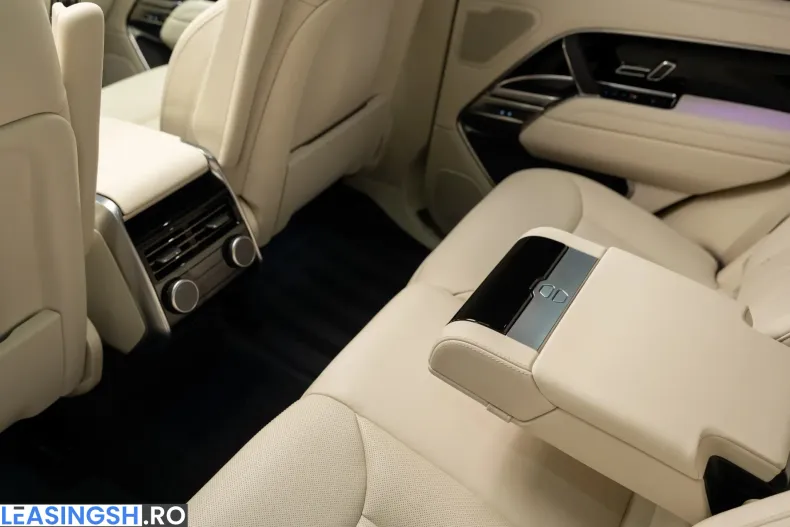 Land Rover Range Rover din 2024 cu 14.600 km - oferta LAN206344 - foto 31