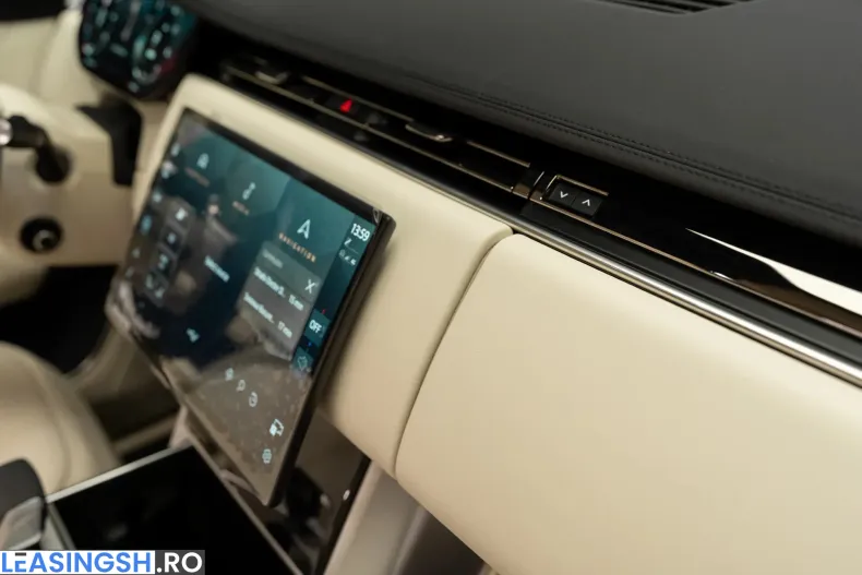 Land Rover Range Rover din 2024 cu 14.600 km - oferta LAN206344 - foto 34