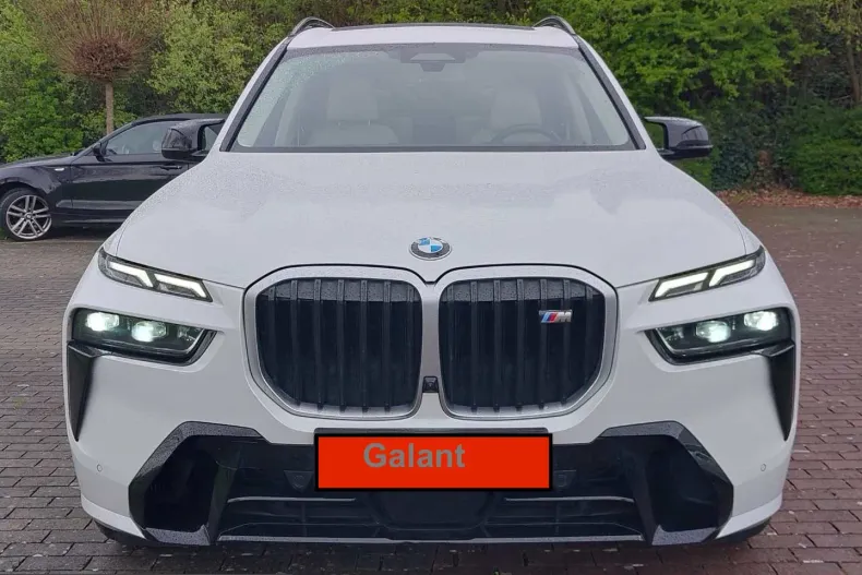 BMW X7 (Seria X) din 2023 cu 104.000 km - oferta BMW206346 - foto 5