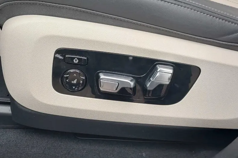 BMW X7 (Seria X) din 2023 cu 104.000 km - oferta BMW206346 - foto 14