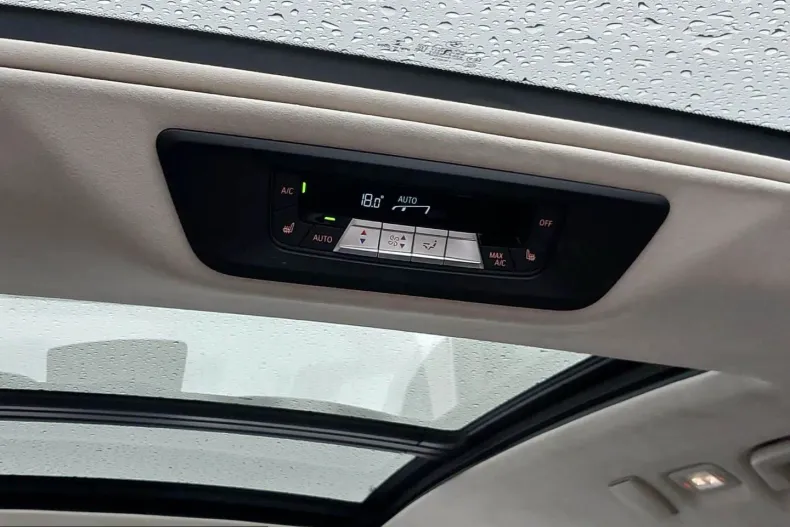 BMW X7 (Seria X) din 2023 cu 104.000 km - oferta BMW206346 - foto 19