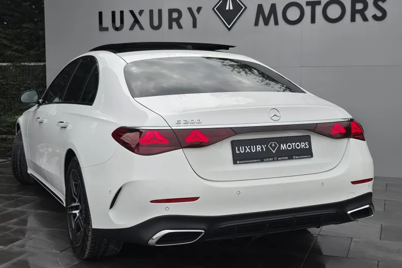 Mercedes-Benz E din 2025 cu 21.200 km - oferta MER206347 - foto 32