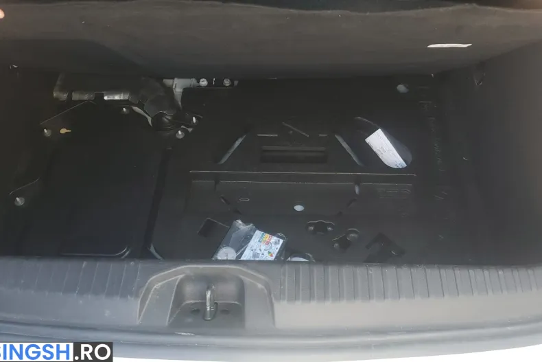 Renault Clio din 2023 cu 64.068 km - oferta REN206348 - foto 8