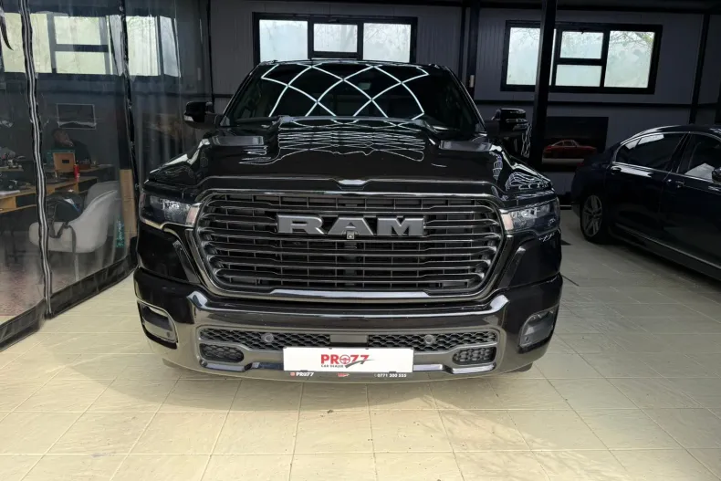 Dodge RAM din 2025 cu 9.900 km - oferta DOD206351 - foto 2