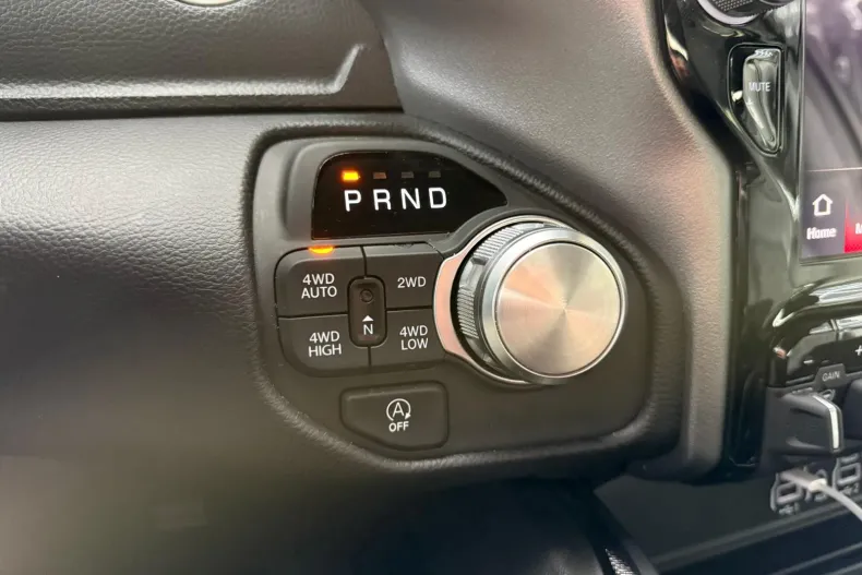 Dodge RAM din 2025 cu 9.900 km - oferta DOD206351 - foto 14