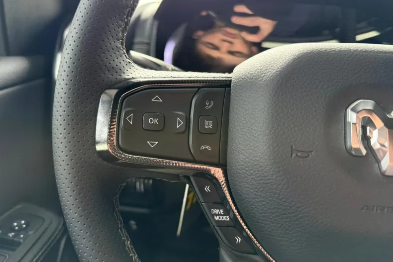 Dodge RAM din 2025 cu 9.900 km - oferta DOD206351 - foto 18