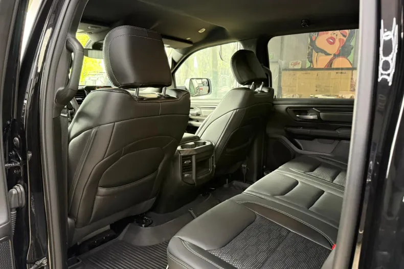 Dodge RAM din 2025 cu 9.900 km - oferta DOD206351 - foto 21