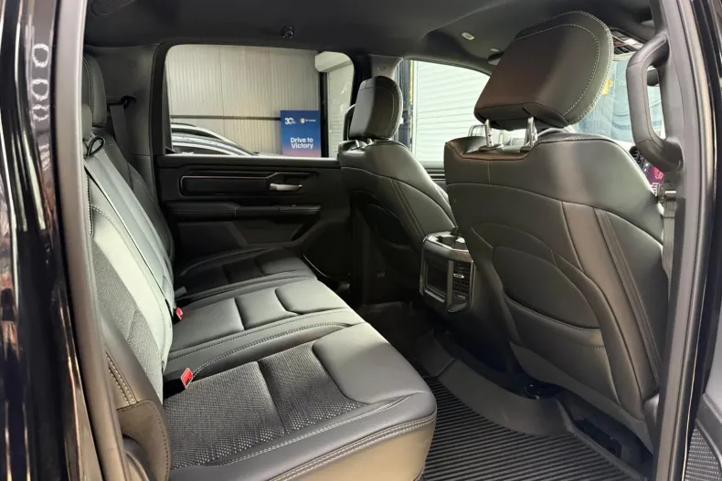 Dodge RAM din 2025 cu 9.900 km - oferta DOD206351 - foto 23