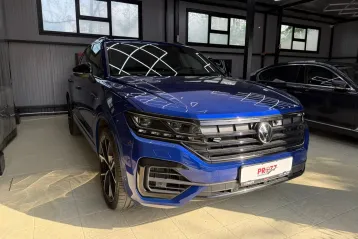 Volkswagen Touareg din 2021 - oferta VOL206353