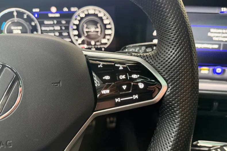 Volkswagen Touareg din 2021 cu 119.042 km - oferta VOL206353 - foto 18