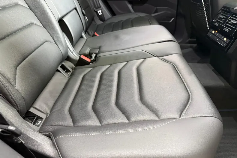 Volkswagen Touareg din 2021 cu 119.042 km - oferta VOL206353 - foto 32