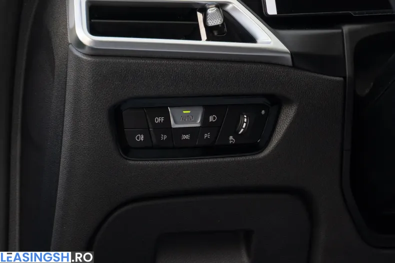 BMW M4 (Seria 4) din 2025 cu 9.600 km - oferta BMW206355 - foto 26