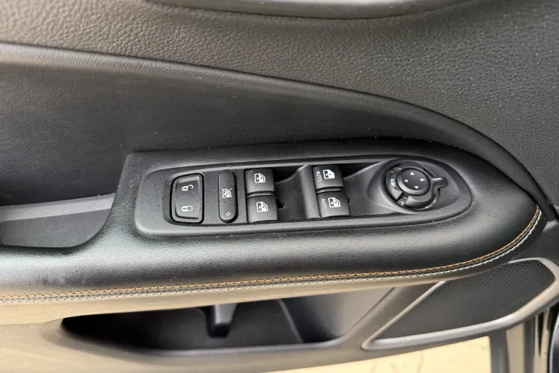 Jeep Compass din 2020 cu 138.634 km - oferta JEE206358 - foto 23