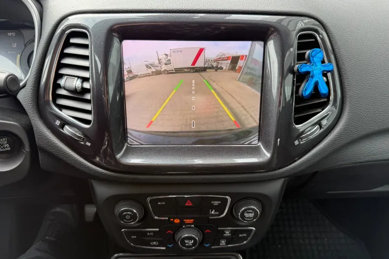 Jeep Compass din 2020 cu 138.634 km - oferta JEE206358 - foto 28